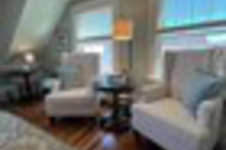 Room 41 of 297