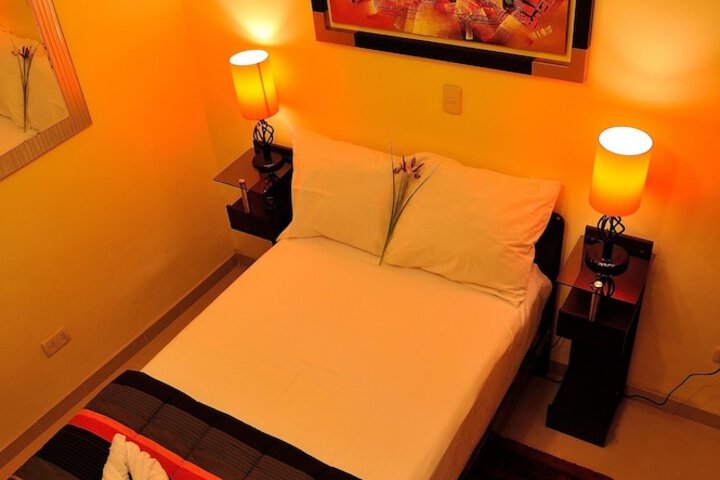 Room 17 of 100