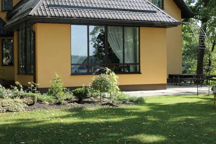 General 7 of 8
