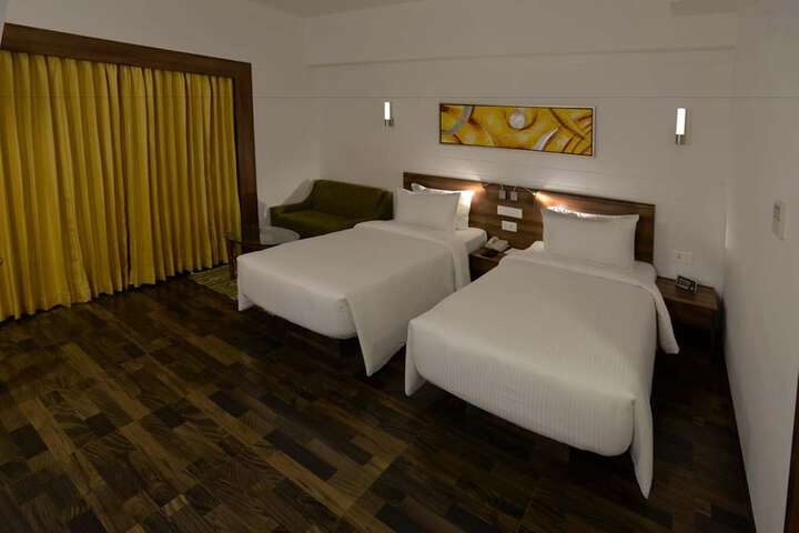 Room 14 of 60