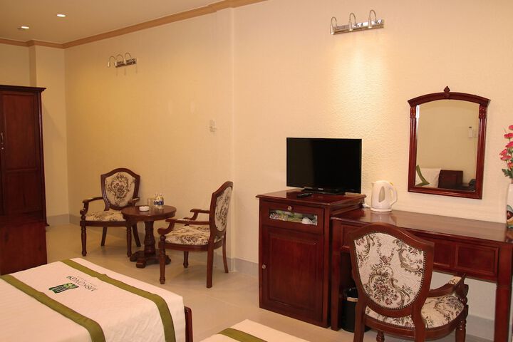 Room 9 of 64