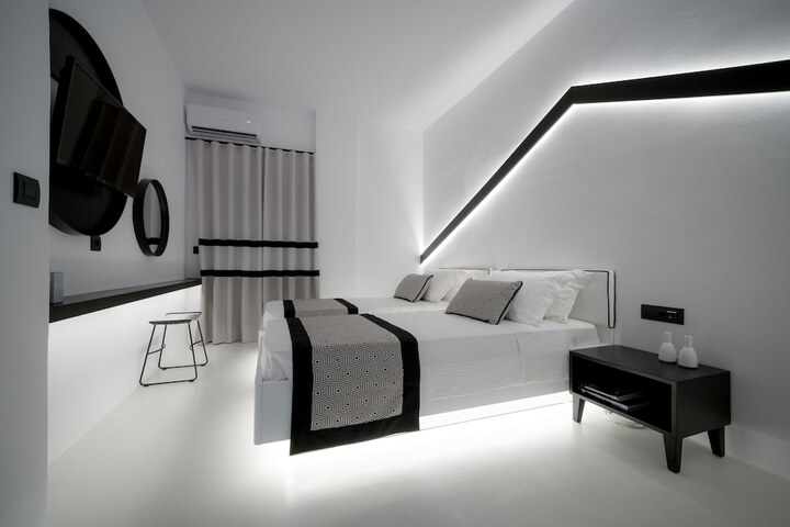Room 14 of 29
