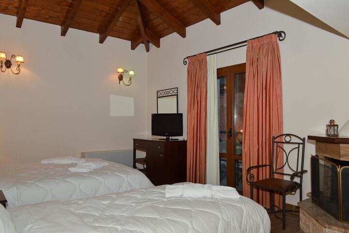 Room 14 of 26