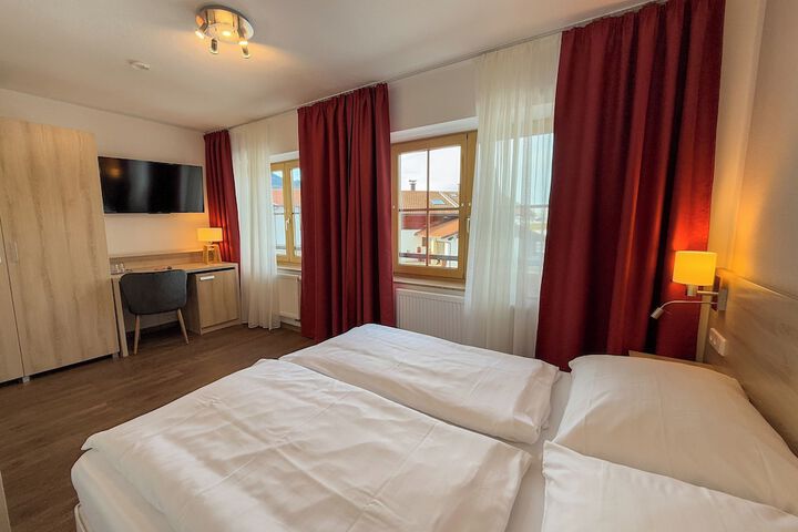 Room 14 of 73
