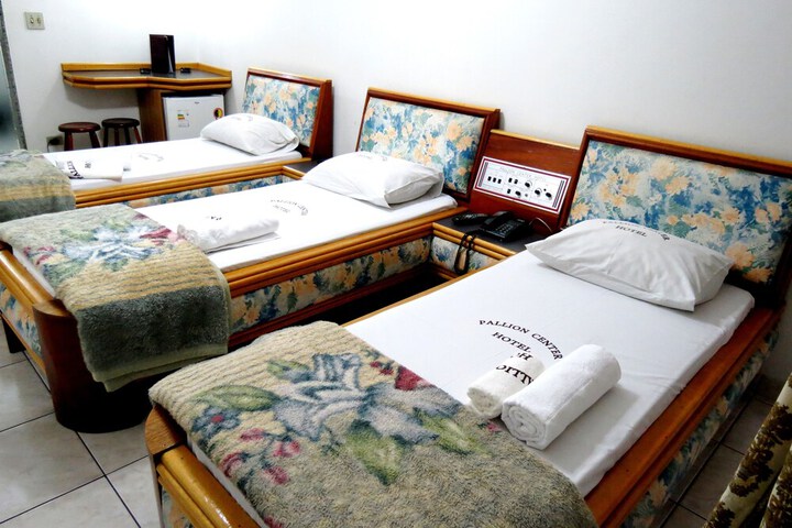 Room 5 of 56