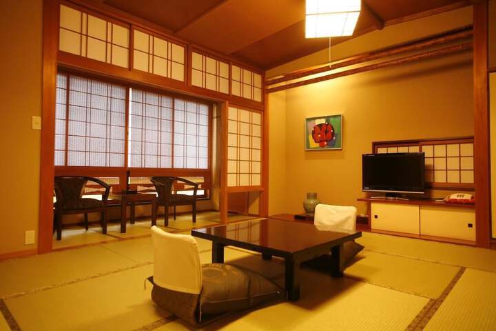Room 8 of 46