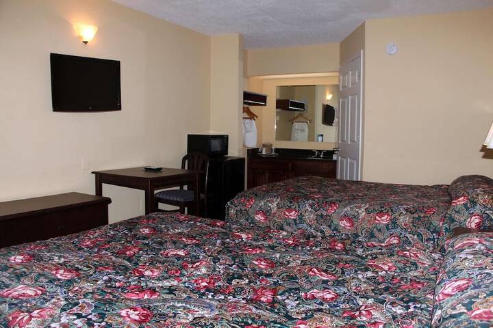 Double Bed (2 of 3)