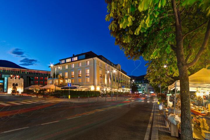 Hotel 55 of 57