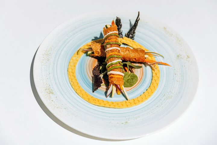 Dining 42 of 68