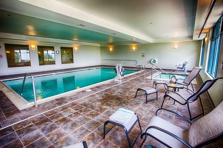 Pool 31 of 52