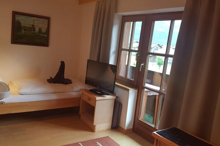 Room 17 of 57