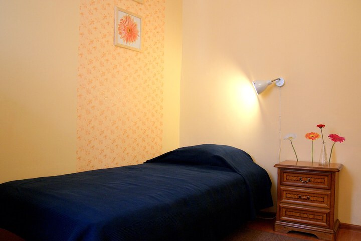 Room 13 of 62