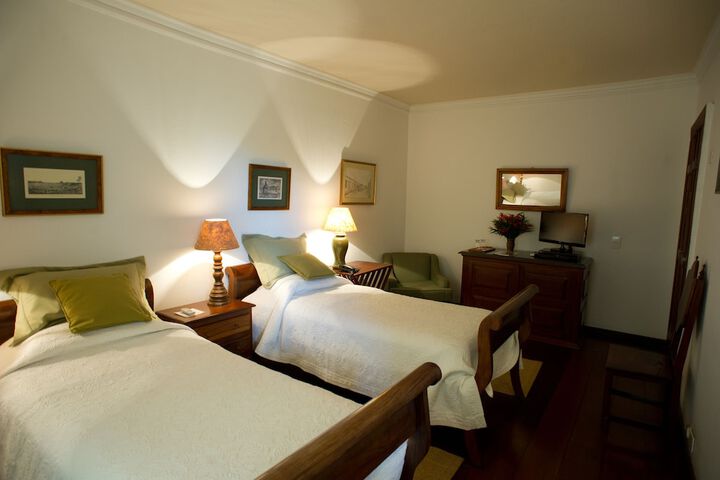Room 4 of 31
