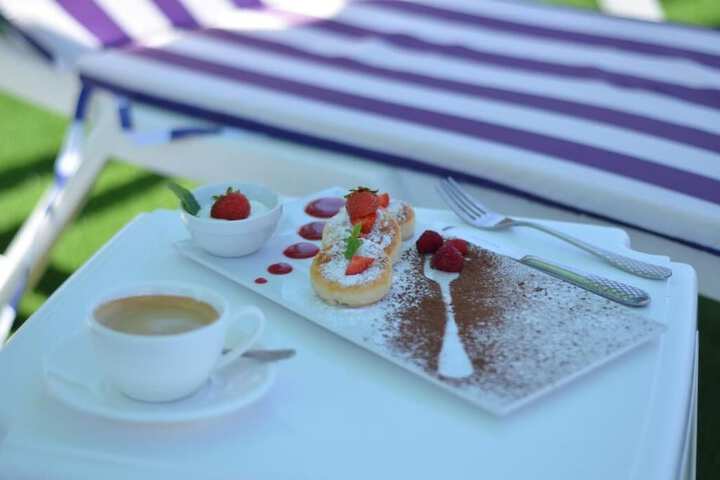 Breakfast/Coffee Service 87 of 109
