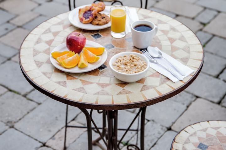 Breakfast area