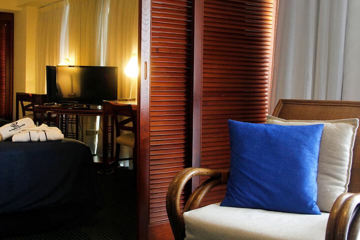 Room 14 of 40