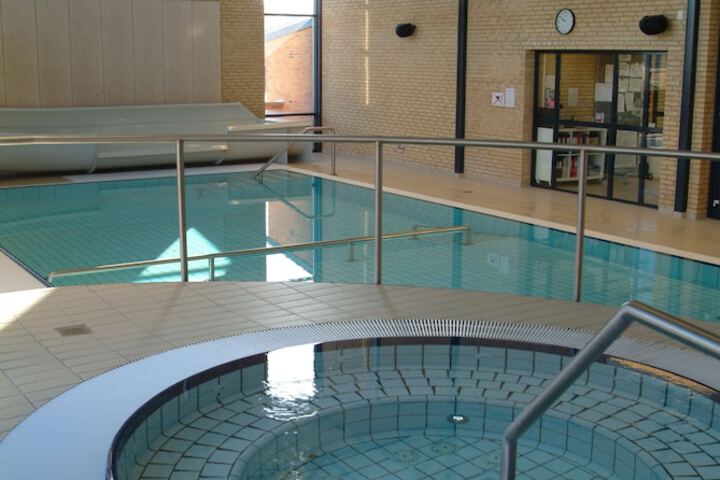 Pool 23 of 66