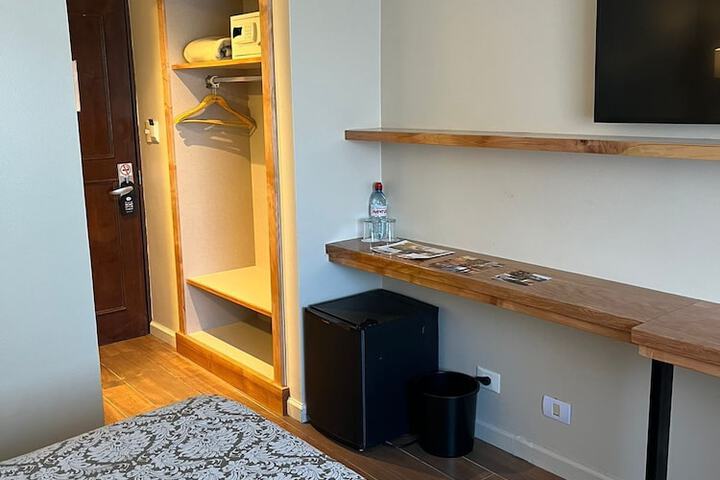 Room 7 of 46