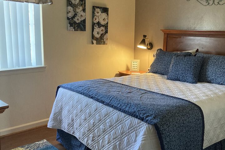 Room 18 of 72
