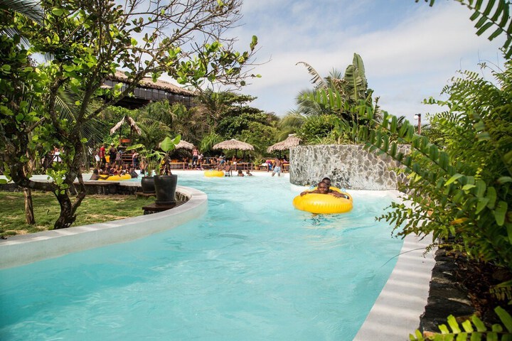 Pool 83 of 131