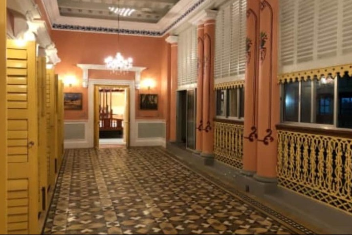 Ballroom/Hall 46 of 60