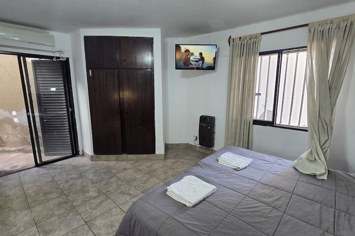 Room 5 of 25