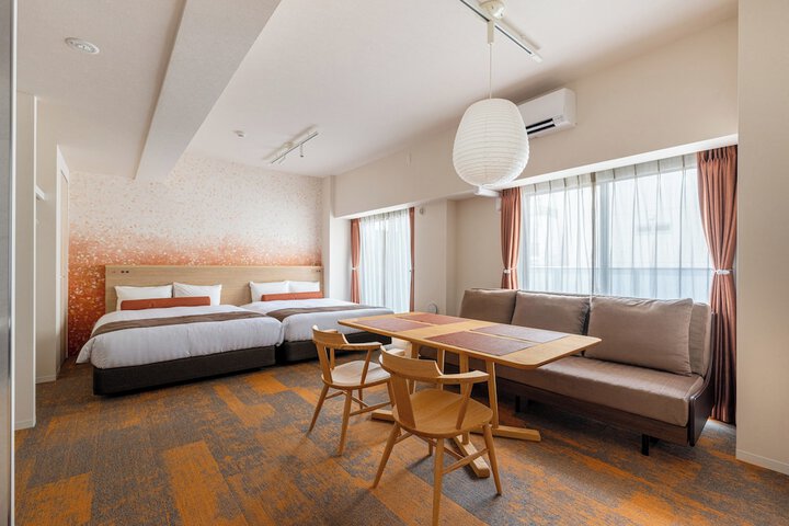 Room 57 of 104