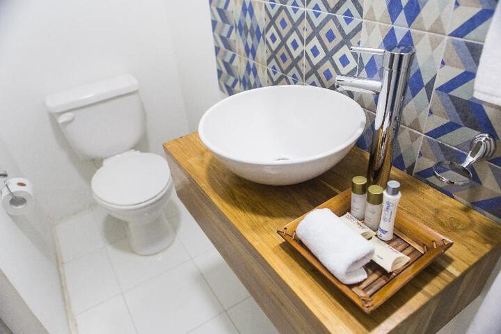 EL CLAUSTRO HOTEL HOUSE