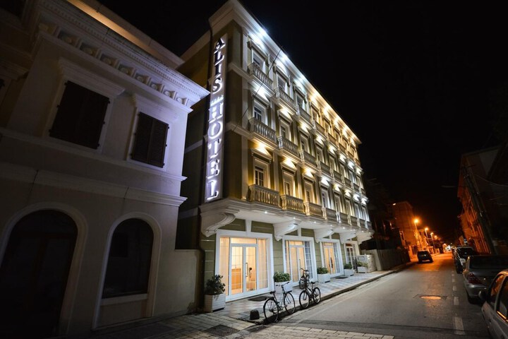 Hotel 51 of 53