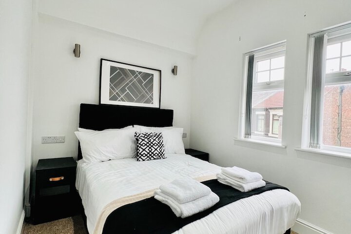 Room 2 of 26