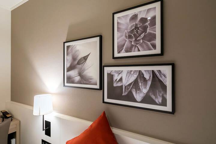 Room 18 of 52