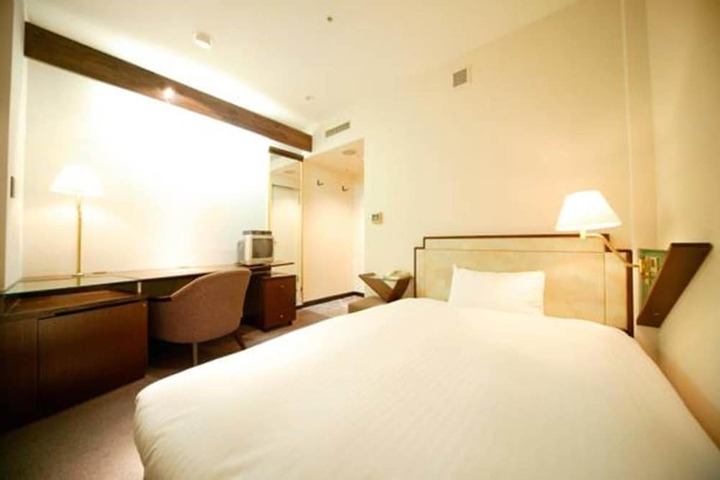 Room 26 of 54