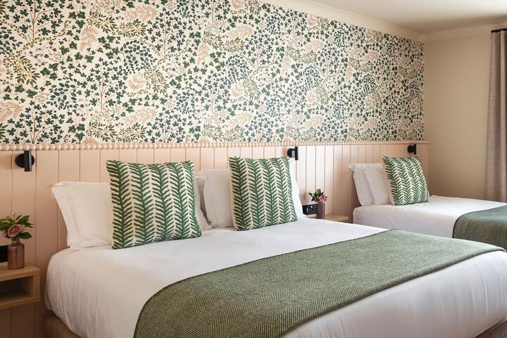 Room 21 of 63