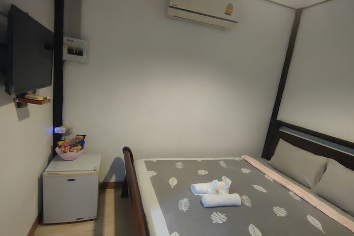 Room 19 of 30