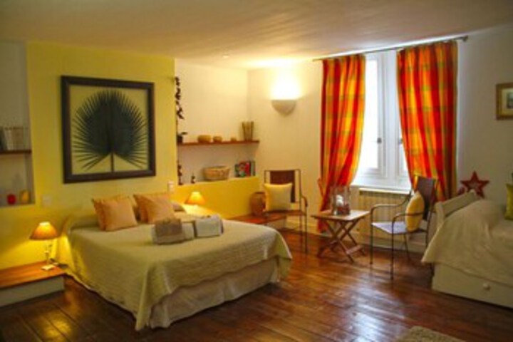 Room 161 of 274