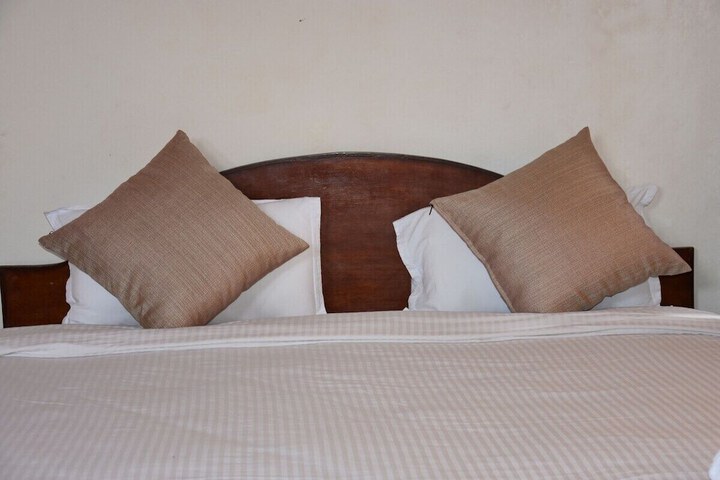 Room 7 of 7