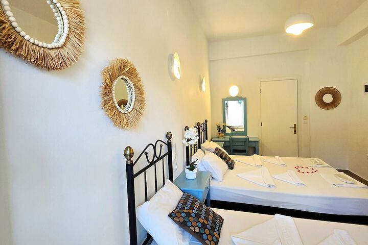 Room 48 of 148