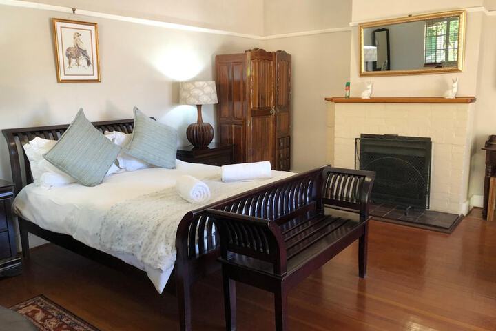 Room 9 of 61