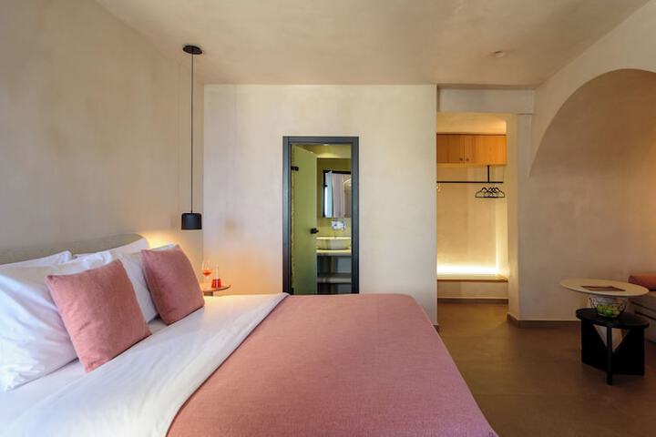 Room 45 of 289