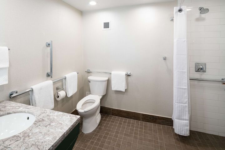 Bathroom shower