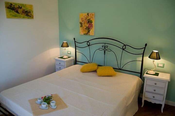 Room 8 of 53