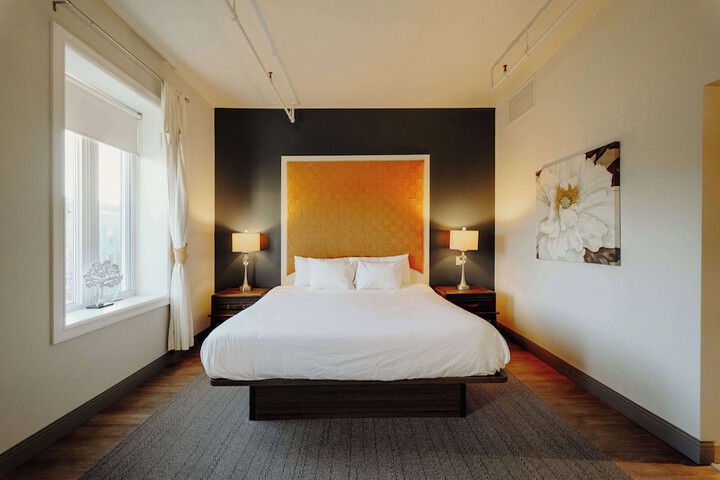 Room 6 of 40