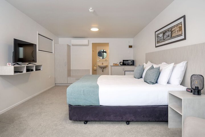 Room 14 of 56