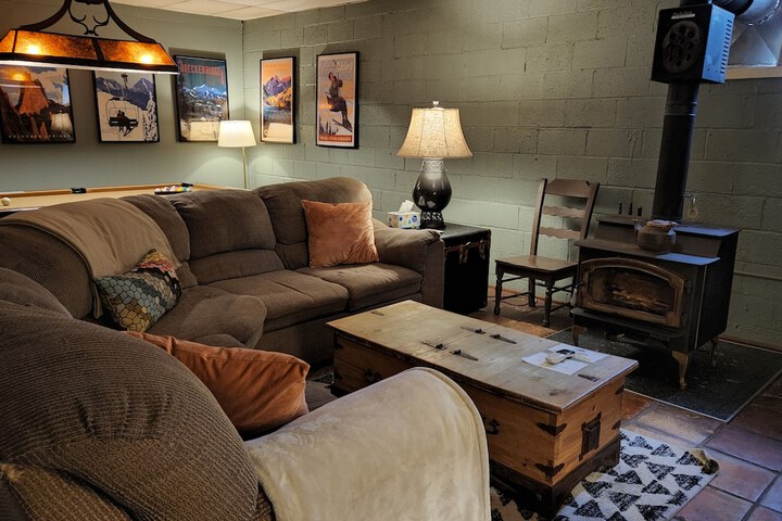 Room 36 of 46