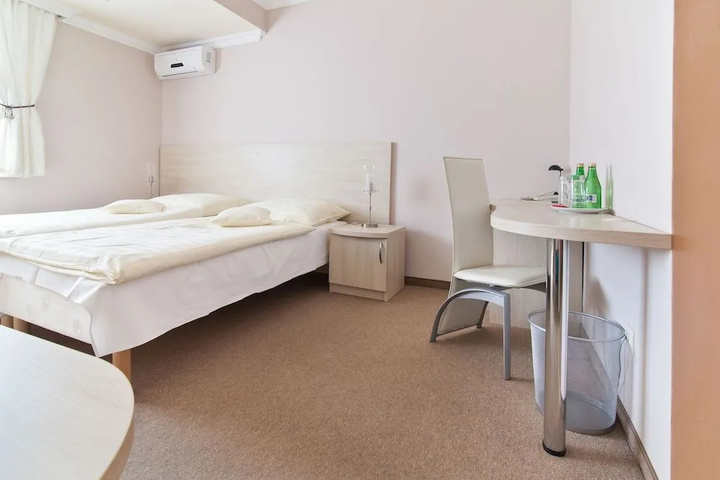 guest_rooms