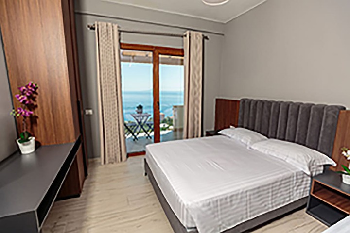 Room 40 of 111