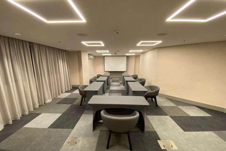 Meeting 124 of 143