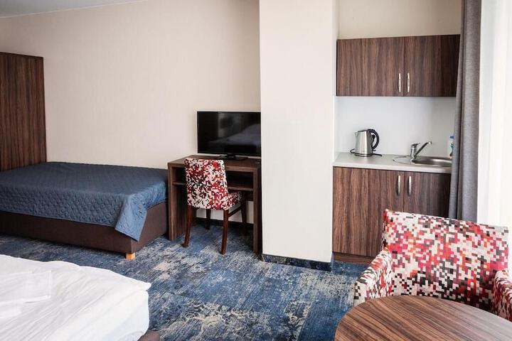 Room 10 of 73