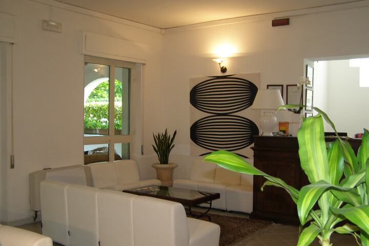 Hotel Interior 4 of 62