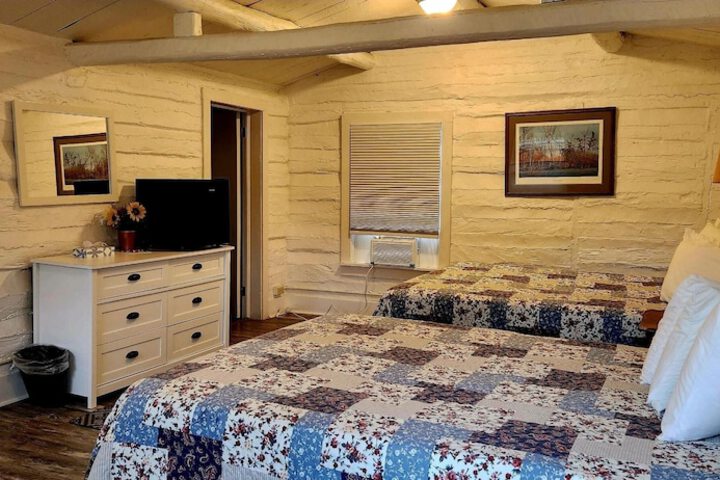 Room 2 of 19